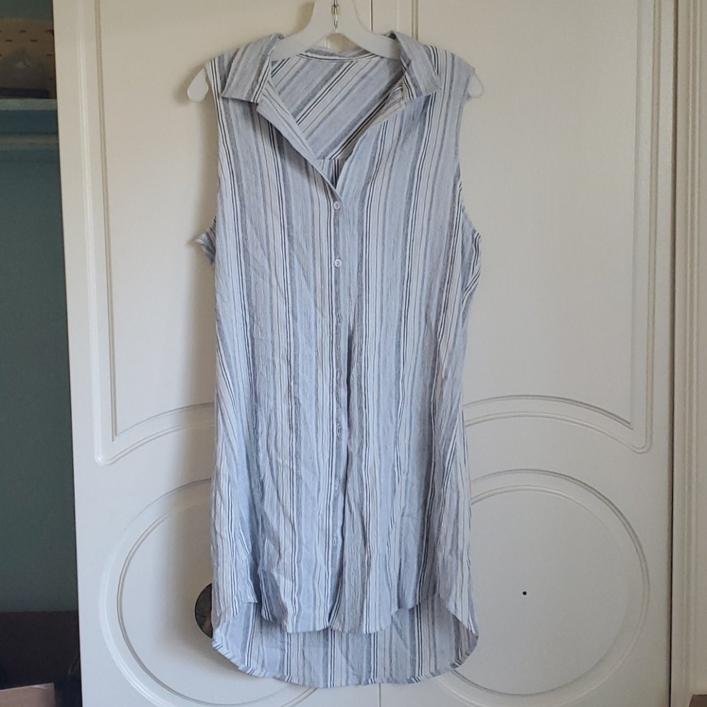 Striped collar dress